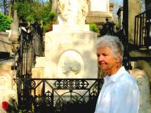 Elizabeth Austin at Père Lachaise, Paris